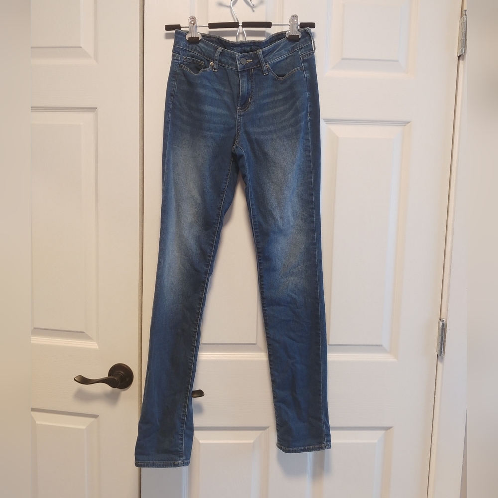 Calvin Klein Midwash Skinny Jeans Size 2